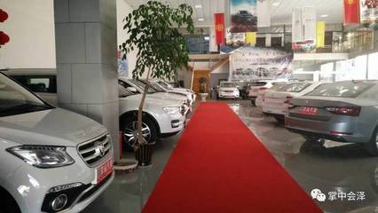 会泽某老板一口气买了几十辆车,任性!